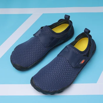 Su ayakkabısı Erkekler Sneakers Yalınayak Açık plaj sandaletleri Yukarı Aqua Ayakkabı Çabuk Kuru Nehir Deniz Dalış Yüzme Büyük boy 46