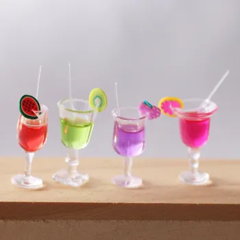 Mini Şeyler meyve kokteyli Dollhouse KİVİ Üzüm İçecek Minyatür oyuncak yiyecekler OB11 BJD Bebek Evi Mutfak Aksesuarları Oyna Pretend