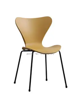 İskandinav yemek sandalyesi ev tasarım duygusu sandalye ıns net kırmızı makyaj arkalığı tabure süt çay dükkanı basit modern yemek masası ve