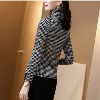 Kadın Kontrol Alt Sonbahar ve Kış 2023 Yeni Stil Çok Yönlü Uzun Kollu Altlık V Yaka T-shirt Slim Fit Yüksek Boyun Üstleri