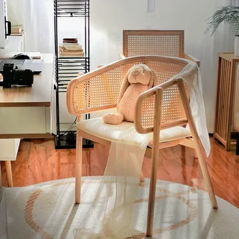 İskandinav oturma odası ev kamış örgü yemek sandalyesi günlük eğlence katı ahşap masa sandalye yatak ve kahvaltı tembel kolluklu sandalye
