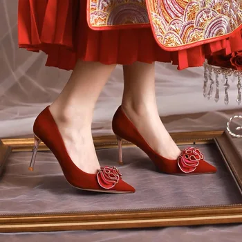 Gelin Düğün Ayakkabı Kadın Kırmızı Şampanya Yüksek Topuklu 2023 Yeni Çin Tarzı Tek Ayakkabı, 6cm ve 8cm