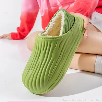 2023 Kış Artı Terlik Eva Su Geçirmez Kadın Ev Sıcak Kadın Ayakkabı Kapalı Açık Botlar Yumuşak Ekmek Ev pamuklu ayakkabılar