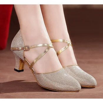 Yeni Latin Dans Yetişkin Yumuşak Tabanlı dans ayakkabısı kadın dans ayakkabıları Kare Dans Modern Ayakkabı Glitter Altın Payetler.