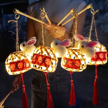 Çocuk ışık yayan bambu çerçeve tavşan fener yaratıcı eğlenceli sonbahar ortası festivali çocuklar el ışık yayan fener oyuncaklar