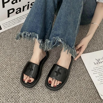 Moda Kadın yazlık terlik Kalın Alt Sandalet Açık Kaymaz Slaytlar Flip Flop Yumuşak Rahat Siyah Çok Yönlü Ayakkabı Kadın