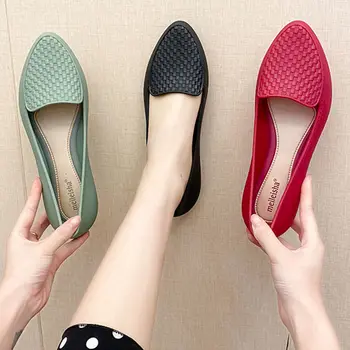 Loafer'lar Kadın düz ayakkabı Kadınlar için Slip-on Sığ Bayanlar Flats Sivri Burun Düz Renk Rahat ayakkabı Su Geçirmez Moda Mokasen