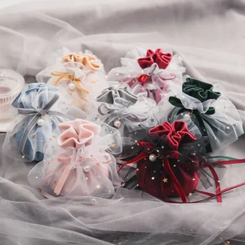 3 adet Lüks Kadife hediye keseleri İnci Dize ile Noel Doğum Günü Partisi Kurabiye Şeker Torbaları Kutuları Takı Kadife Poşet Çanta