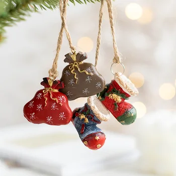 4 adet noel hediyesi Çanta Noel Çorap Dekoratif Aksesuarları Noel Ağacı Dekorasyon Küçük Kolye Amerikan Retro Kolye