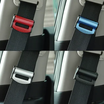 2/4 ADET Araba Emniyet Kemerleri Klipleri Güvenlik Ayarlanabilir Evrensel Araba Stoper Toka plastik klips Oto İç Dekorasyon Aksesuarları