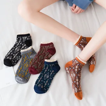 Vintage Ekose Kısa Çorap Pamuk Nefes Düşük Kesim Ayak Bileği Kadın Çorap Kızlar Tatlı Dantel Japon Kawaii Sevimli Fırfır Çorap Sox