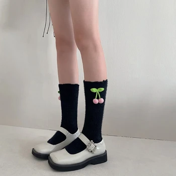 Kadın Kış Sıcak Kürklü Peluş Buzağı Çorap Japon Tarzı Kiraz Kolye Okul Kız Öğrenci Çorap bacak ısıtıcısı