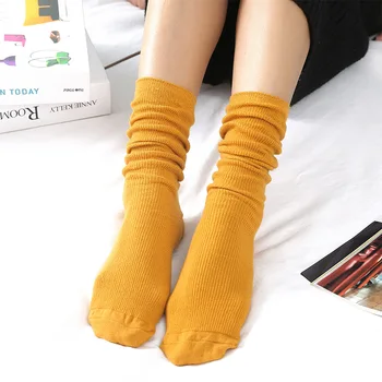 Japon Tarzı Pamuk Gevşek Uzun Çorap Kadın Kızlar Vintage Moda Düz Renk Örgü Çorap Sonbahar Kış Rahat Çorap